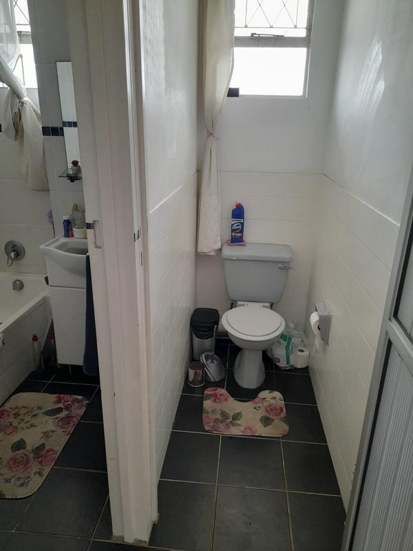 2 Bedroom Property for Sale in Berea Eastern Cape